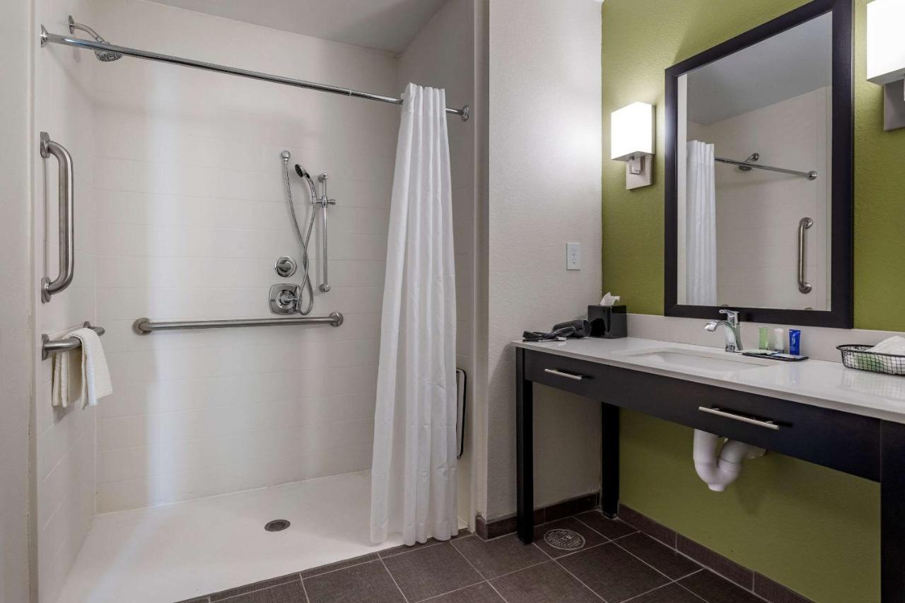 Sleep Inn & Suites Crosby Exteriör bild