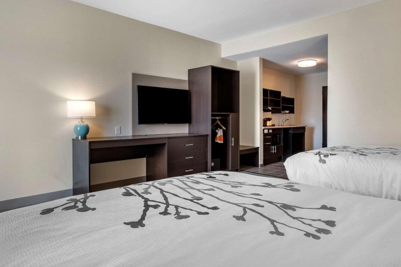 Sleep Inn & Suites Crosby Exteriör bild